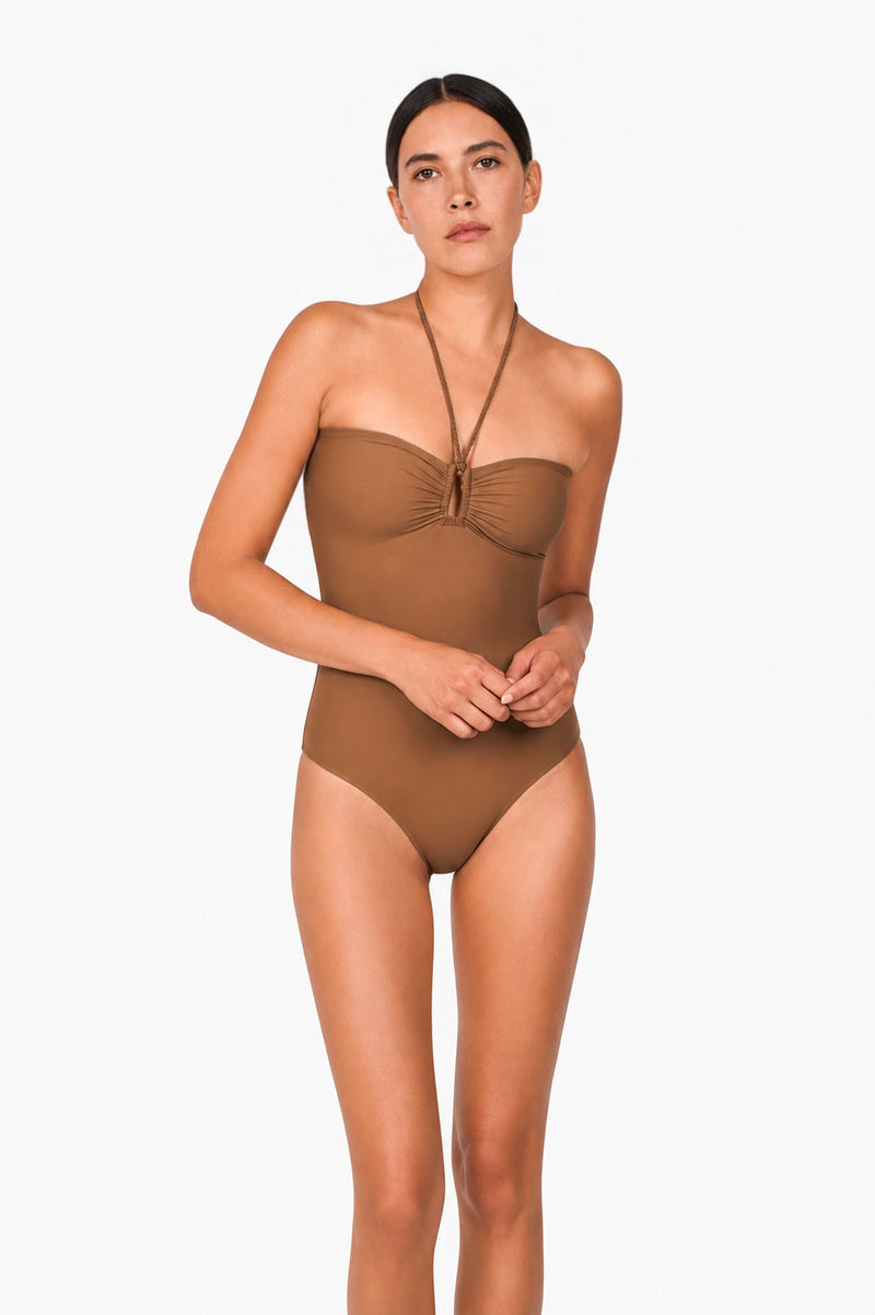 959 — Terre brulée